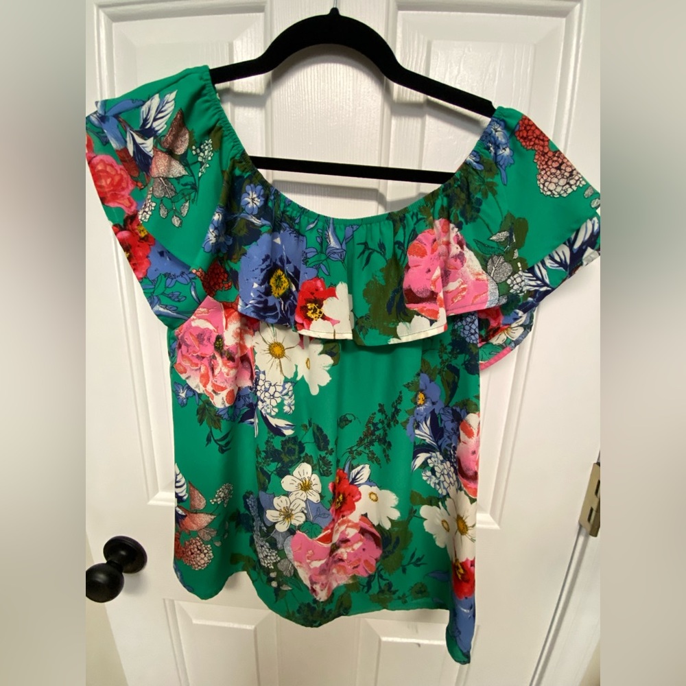 Perfect used condition, size small.